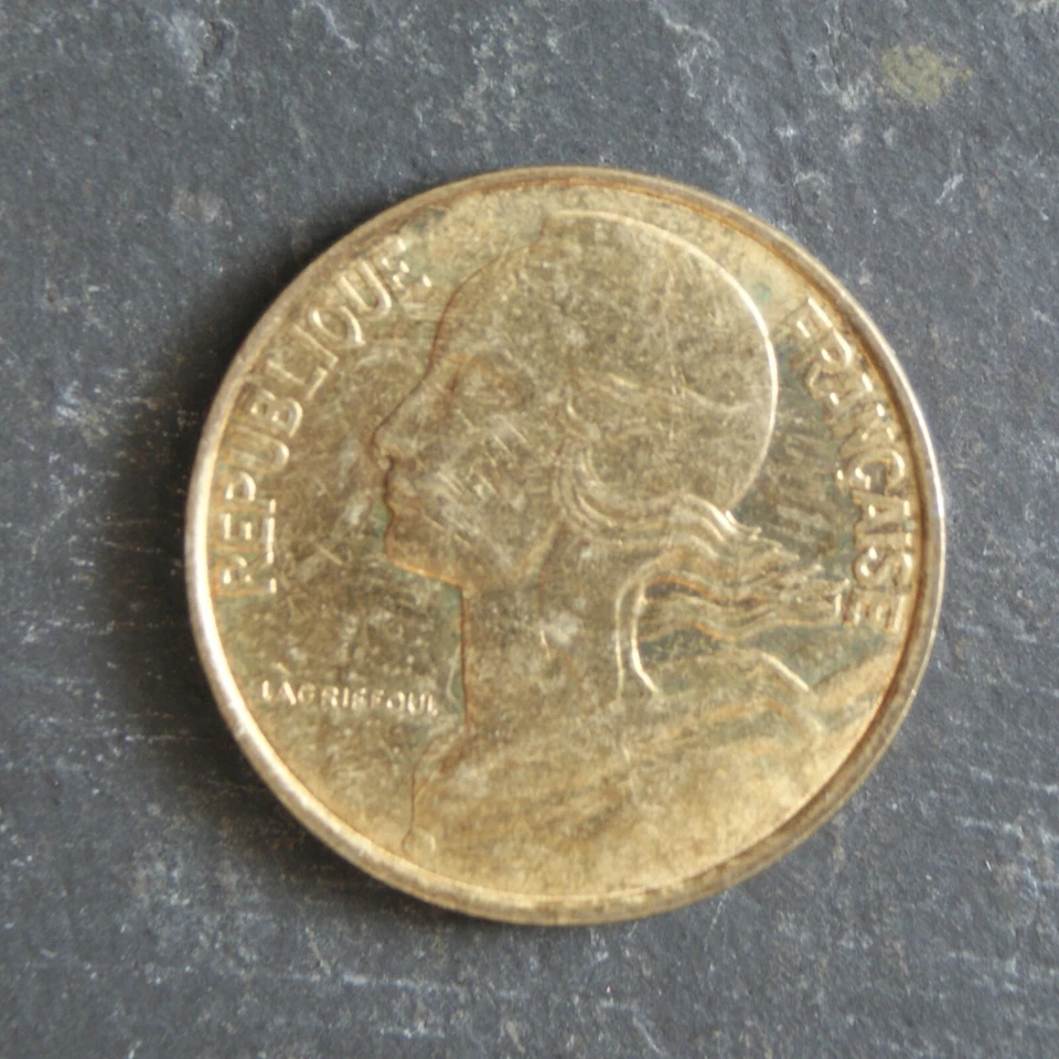 1996 10 Centimes Coin