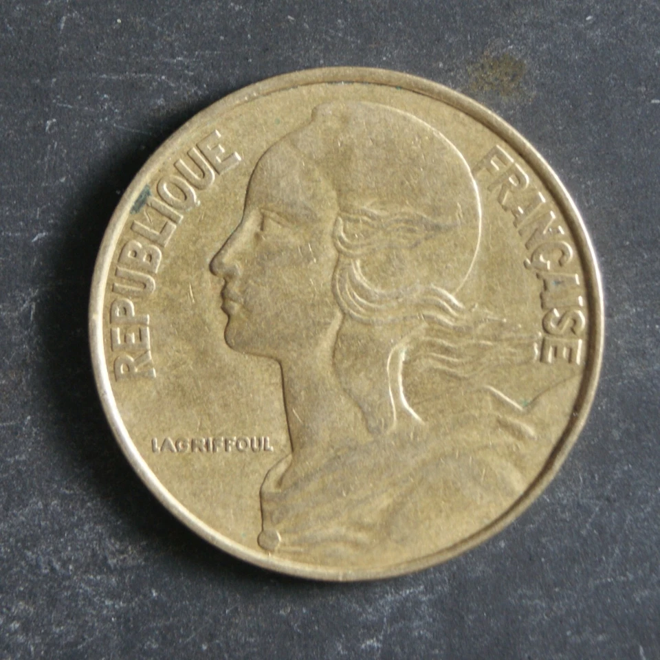 1997 20 Centimes Coin France – C03475