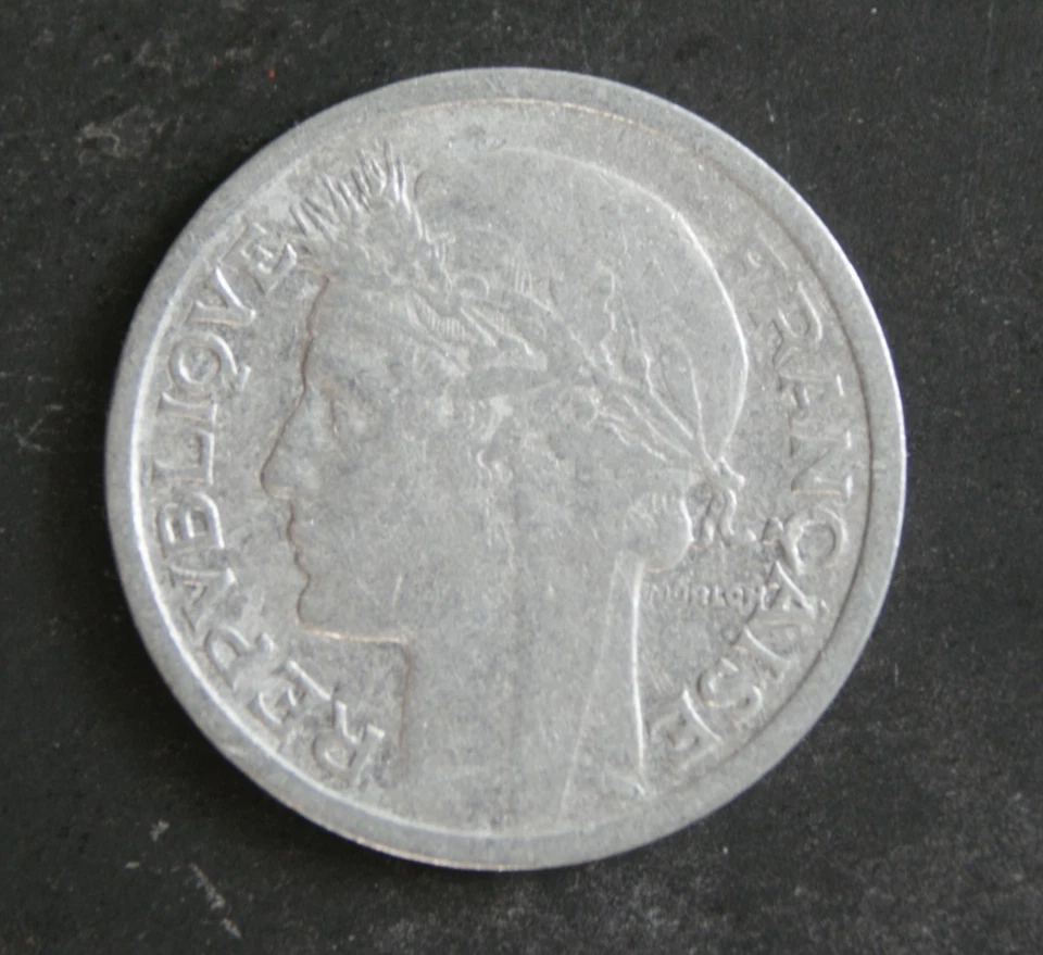1946 1 Franc Coin B Beaumont-le-Roger Mintmark