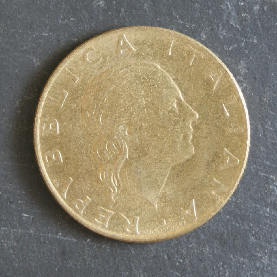 1979 200 Lire Coin Italy