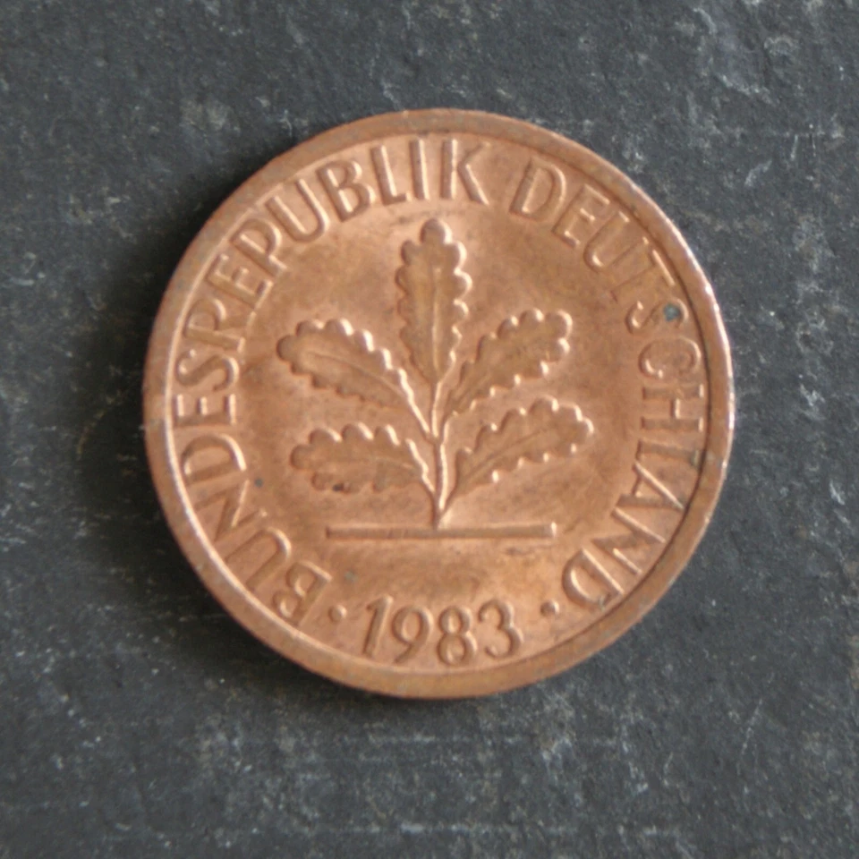 1983D 1 Pfennigs Coin (Munich Mintmark) F.R. Germany