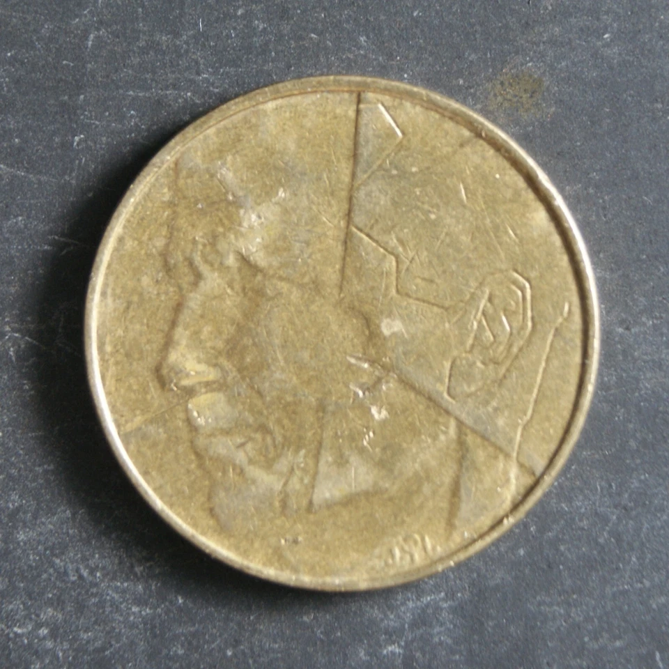 1986 5 Belgian Francs Coin (French Text) Belgium Baudouin I